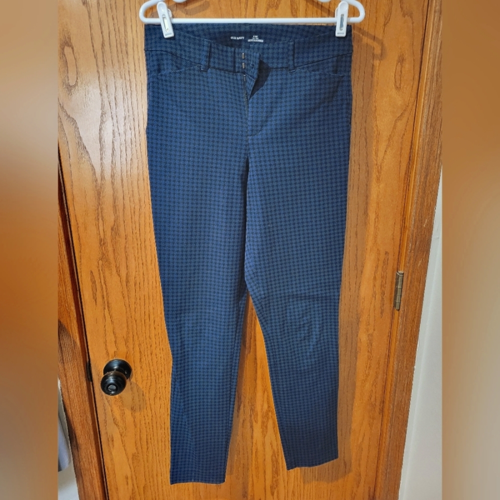 Pixie High rise Skinny Pants In Houndstooth
